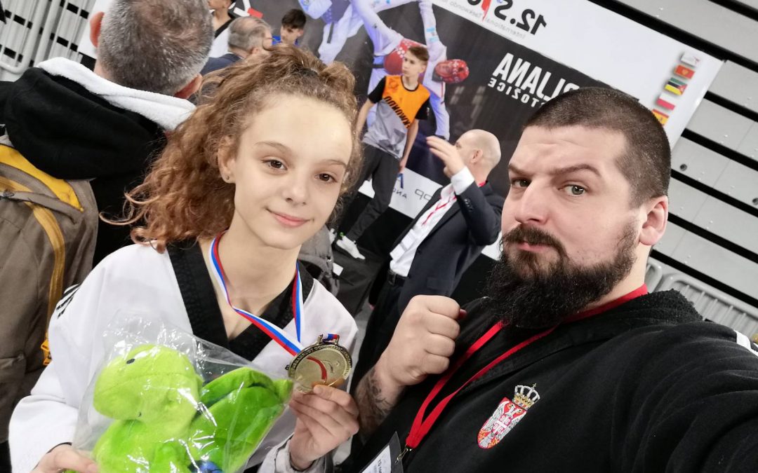 Zlatna Nina Stojanović!