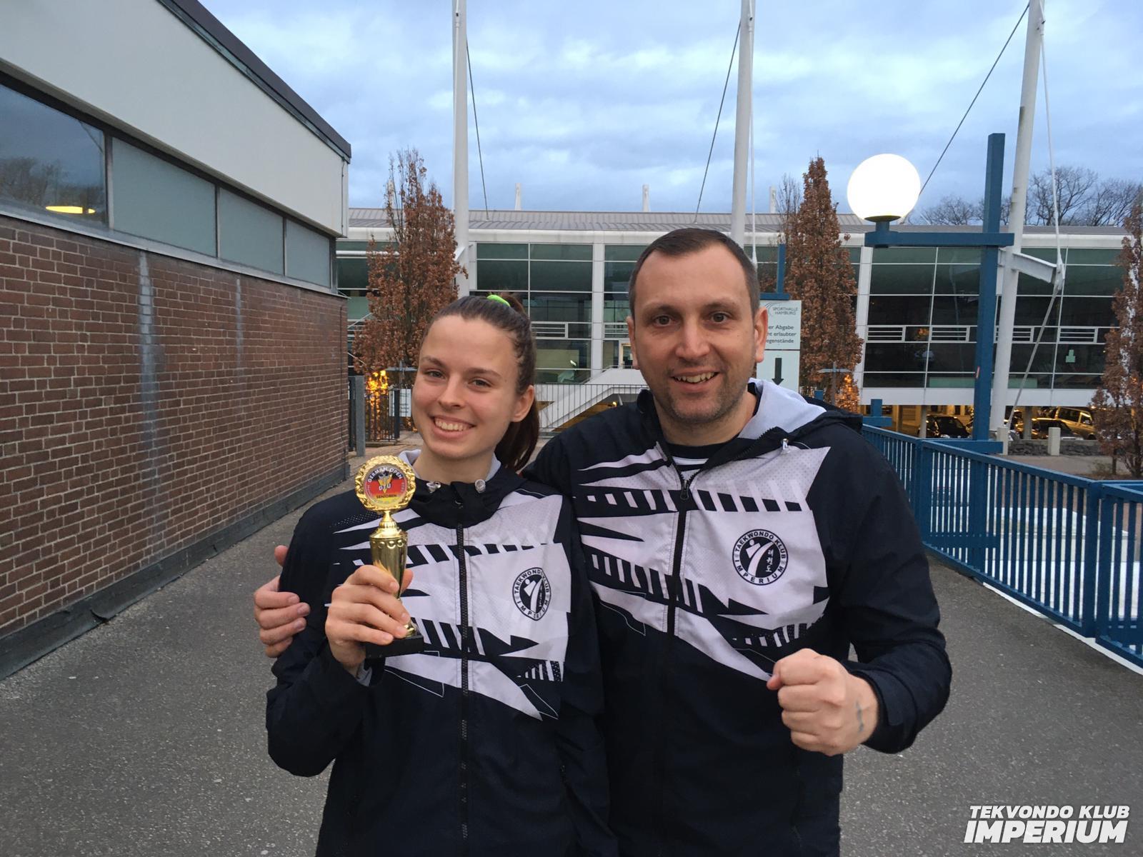 nadica-zlatna-i-u-hamburgu