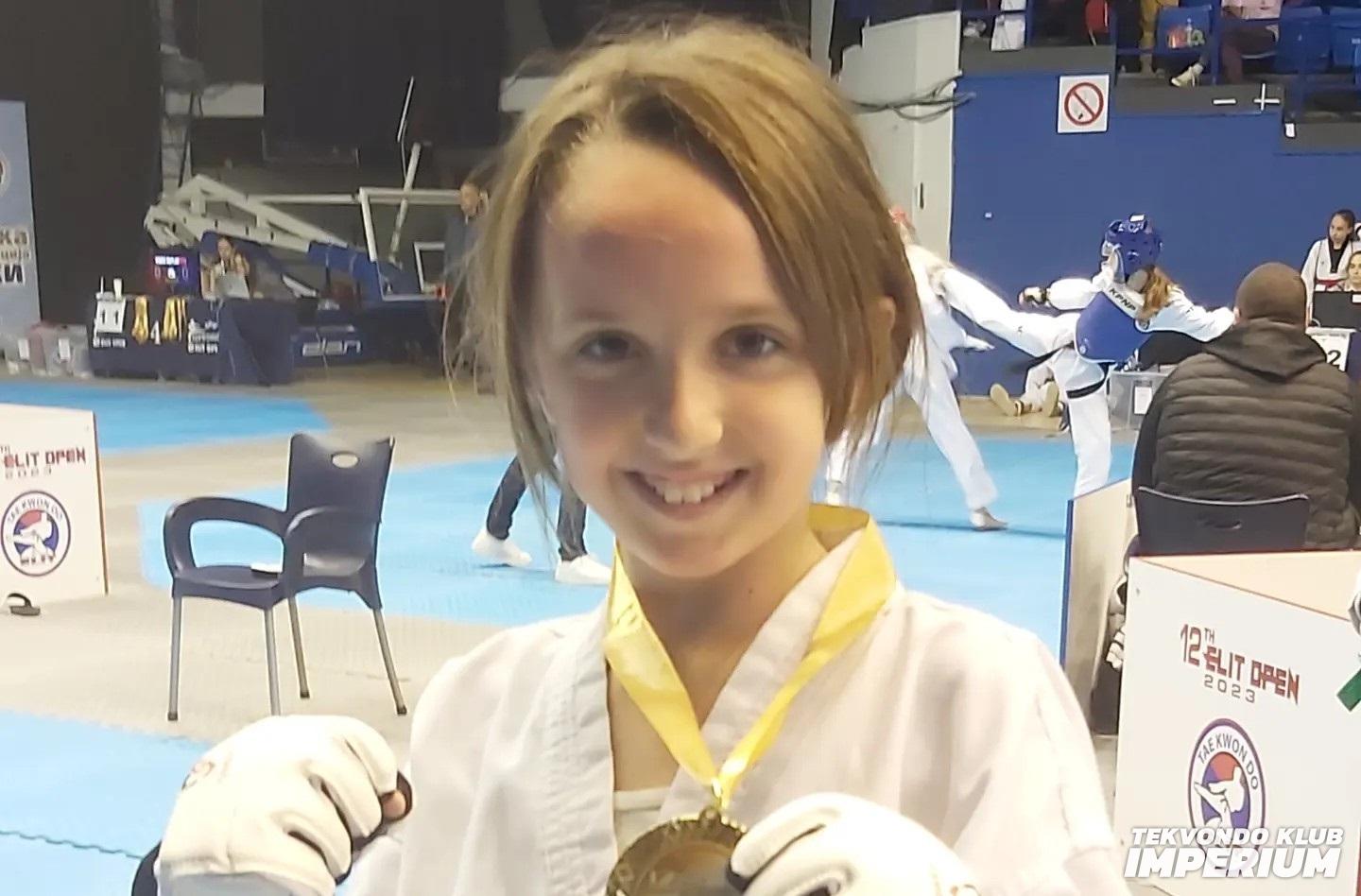 404910756_677149354397741_2216914963717819969_n